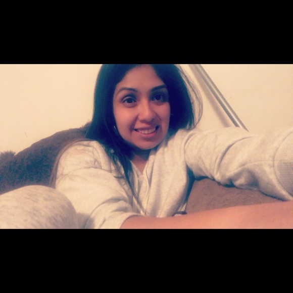 Meet your Posher, Lucy - Picture 1 of 1